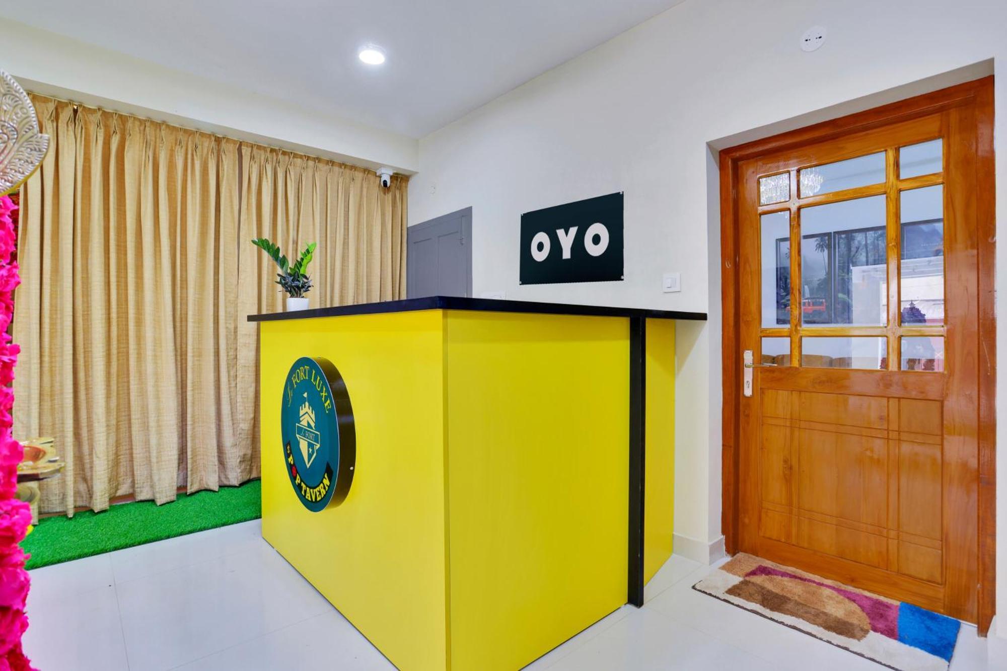 Super Collection O Lefort Luxe By Poptavern Thiruvananthapuram Esterno foto